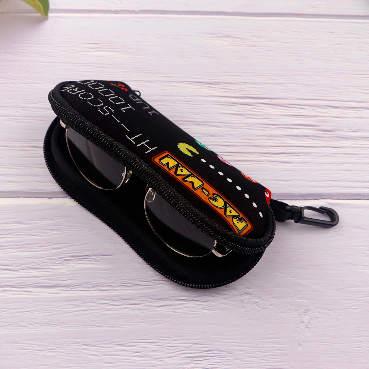 Cartoon funny Portable Zipper glasses Case