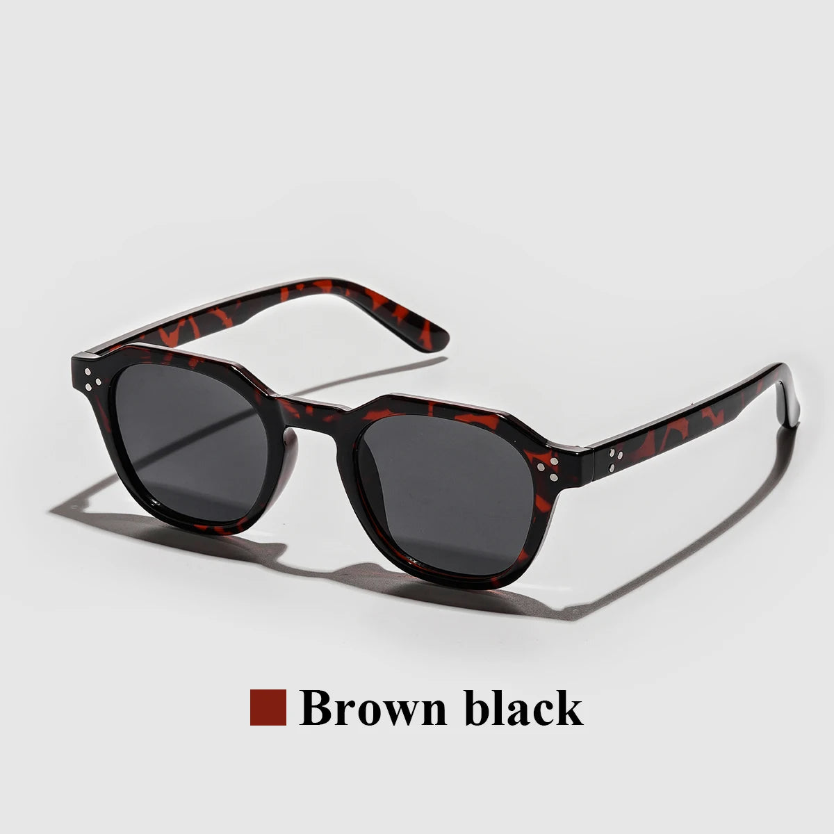 Retro Luxury Round Light Sunglasses