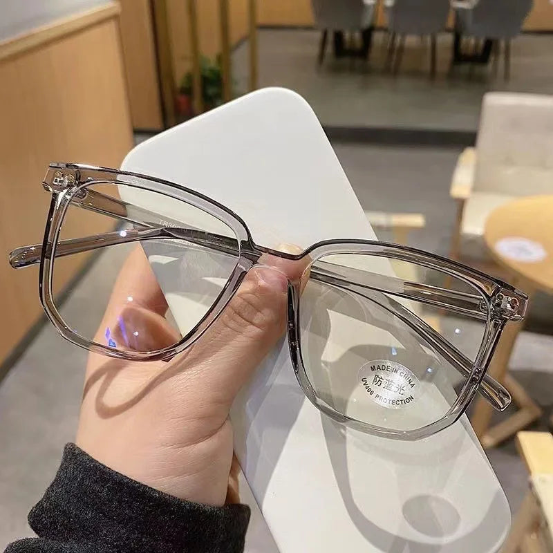 Anti-blue Light for Women with Regular Eyeglass