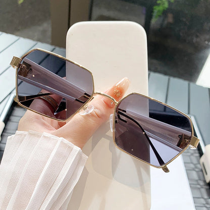 Irregular Hollow Punk Metal Women's Sunglasses