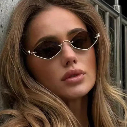 Unisex Diamond-Shaped Sunglasses